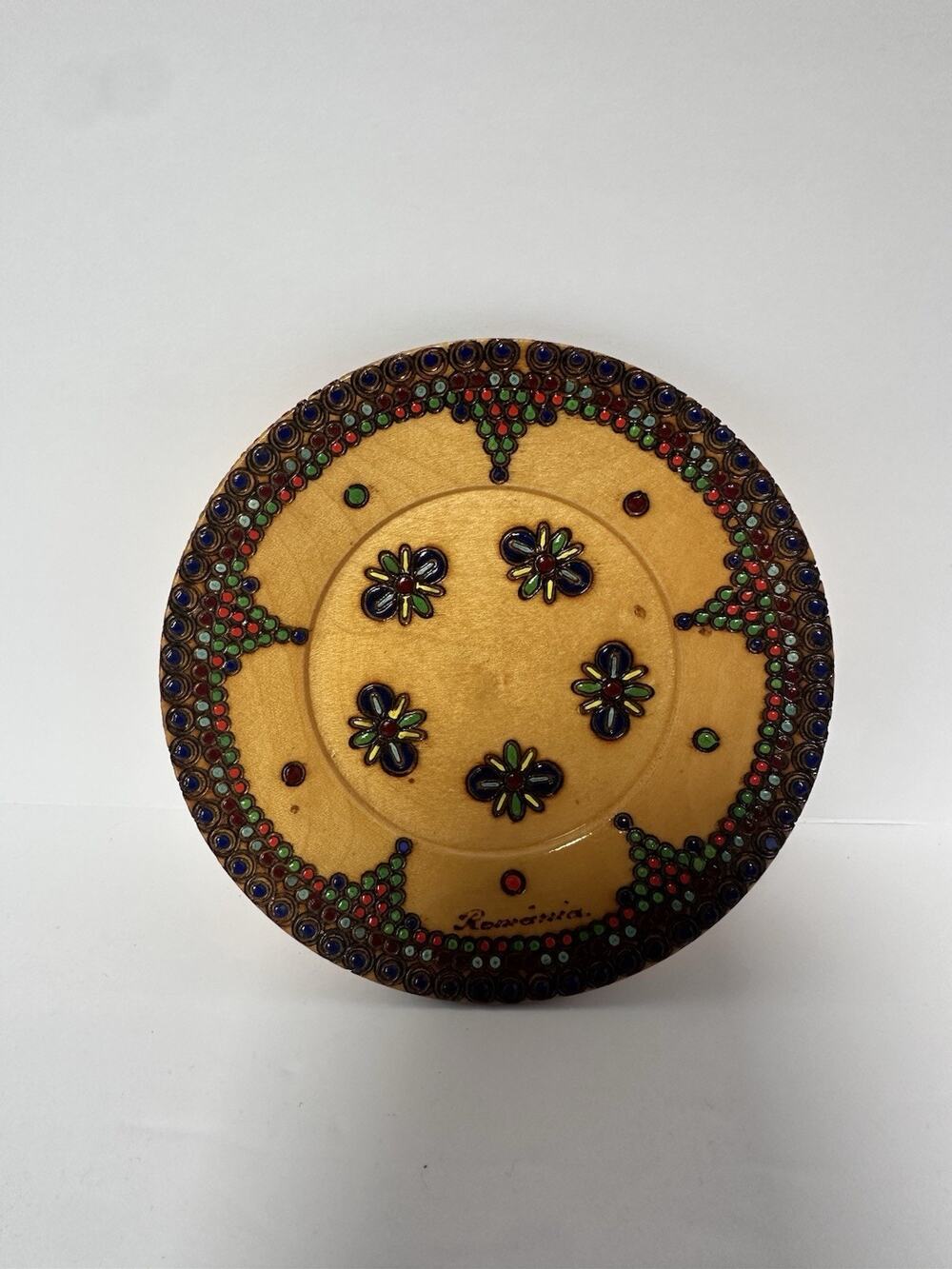 Vintage Romanian Folk Art Wood Plate Hand Painted Romania Agrocoop Arad 6”